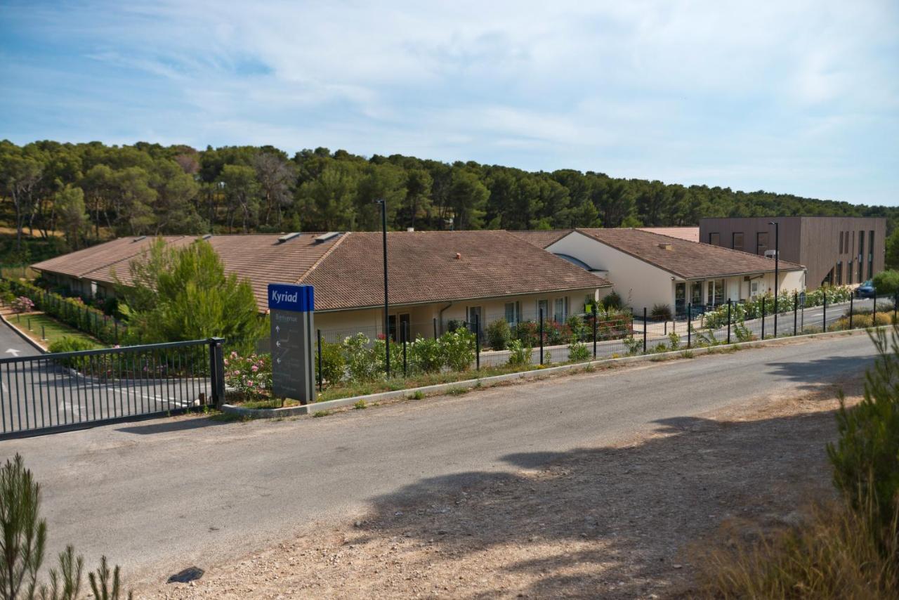 Kyriad Residence Cabries - Plan De Campagne Cabriès Exterior foto